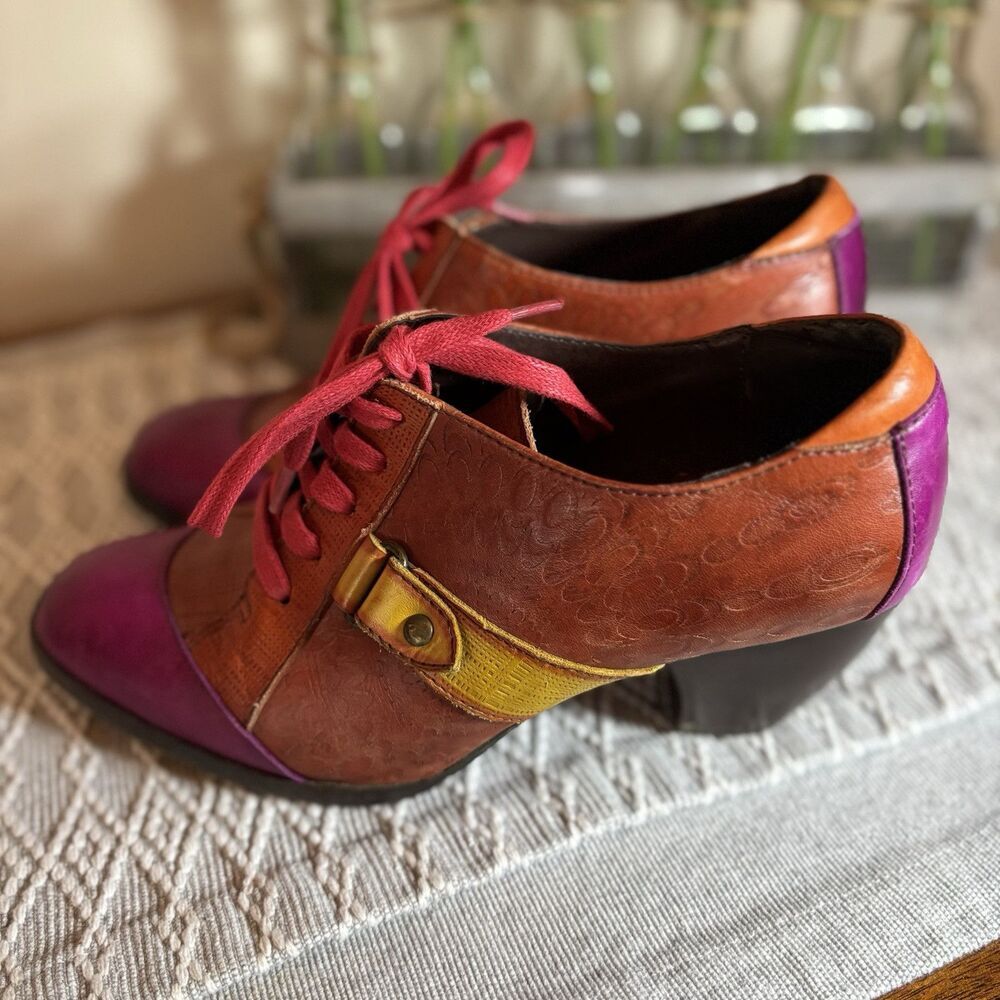 SOCOFY Multi-color  Embossed  Lace Up Ankle Retro/Vintage  Pumps ‎ sz39 (8-8.5). - Picture 5 of 10
